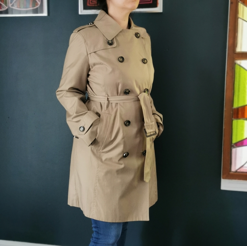 🌦️Sold! London Fog classic trench coat